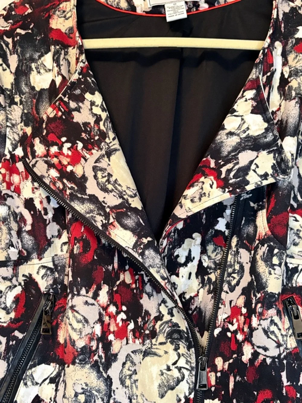 Modamix Red Black Cream Abstract Floral-Print Moto Jacket - Picture 3 of 8